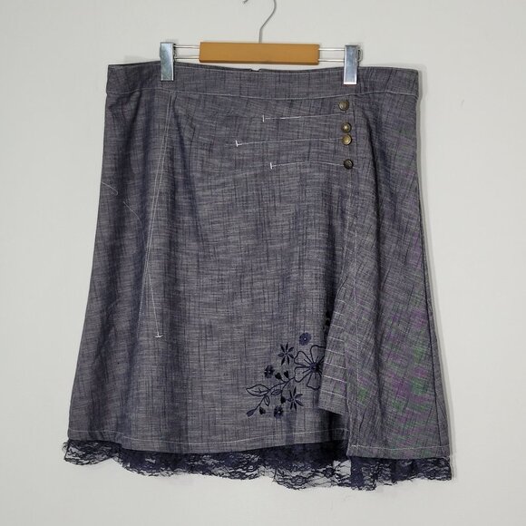 A-Line Skirt | Gray Lace Detail Stretch Size 17 Floral Embroidery - Picture 1 of 8